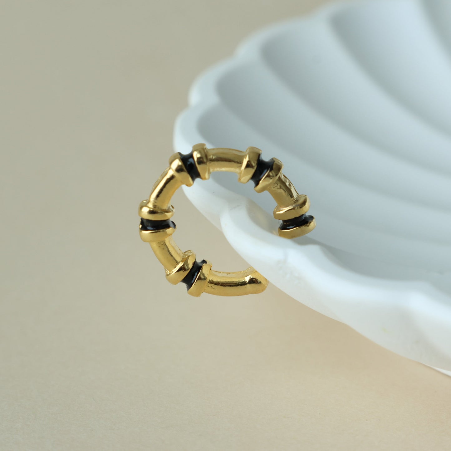Gold Horseshue Ear Cuff