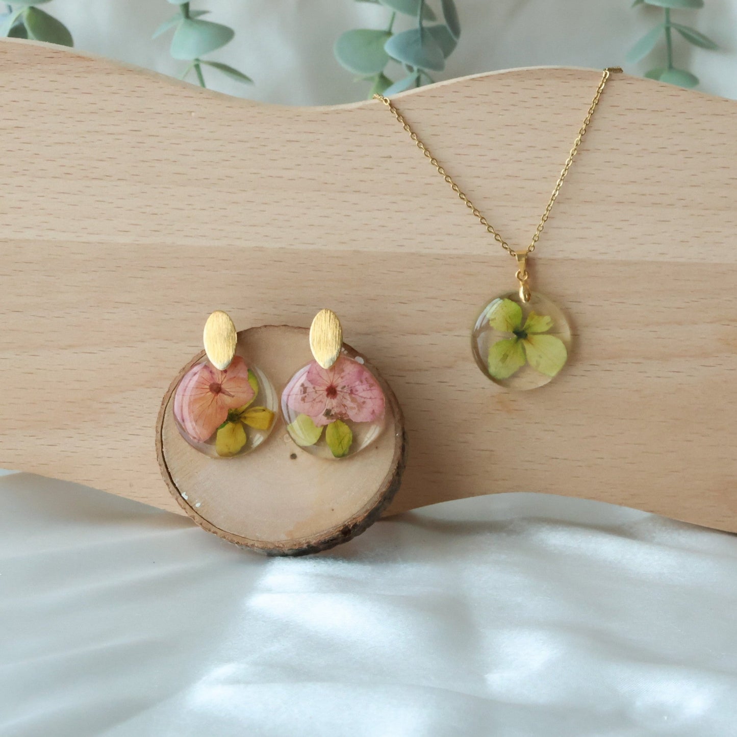 Pressed Pink/Green Flower Set