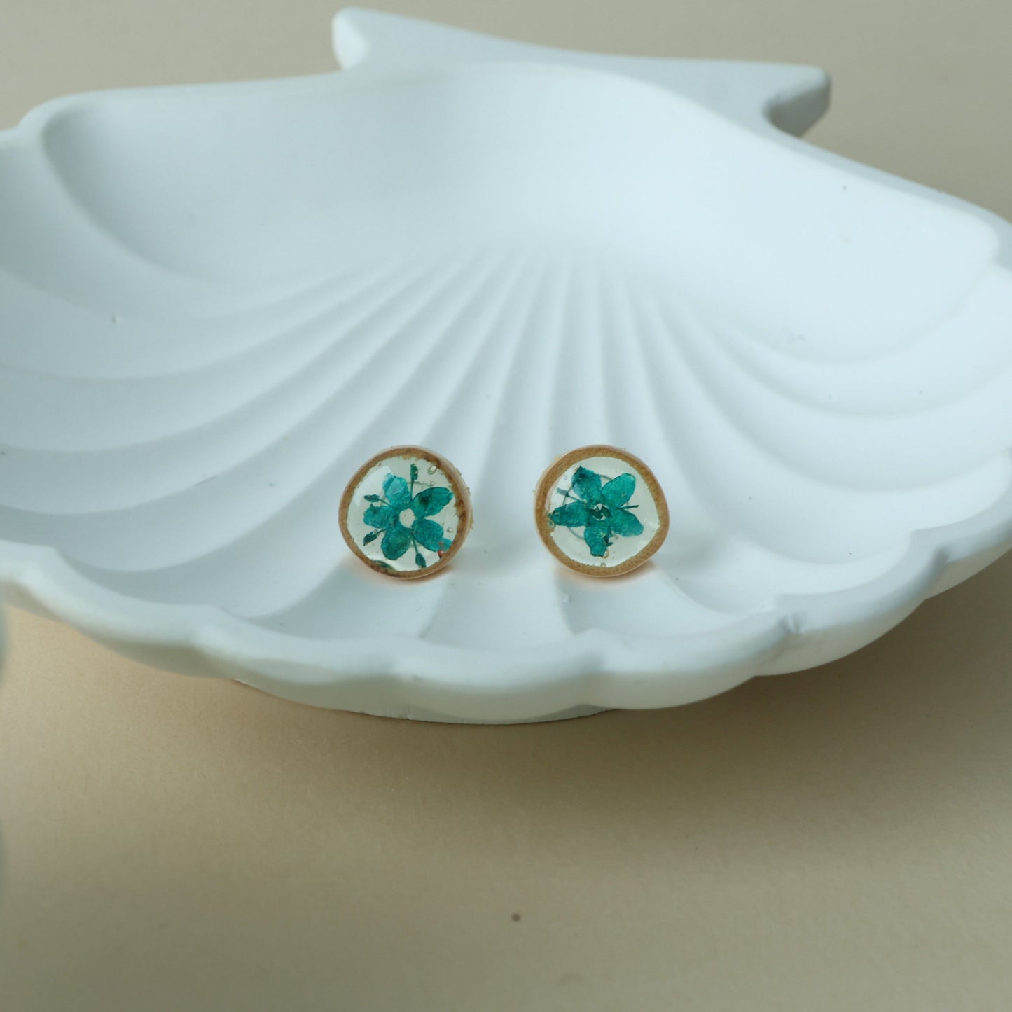 Small Designed Pressed Flowers Earrings